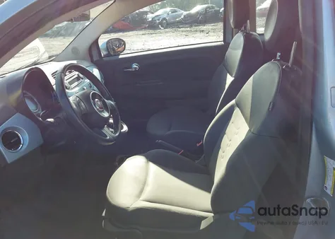 2013 Fiat 500 Pop z USA, uszkodzony, nr VIN 3C3CFFAR4DT737212